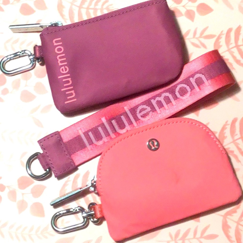 Lululemon wallet and pouch